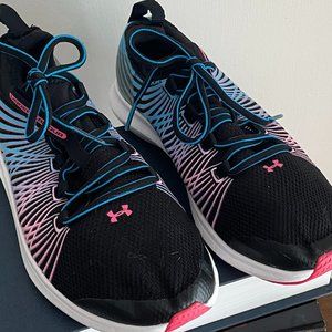 Under Armour Youth Girls Running Shoes